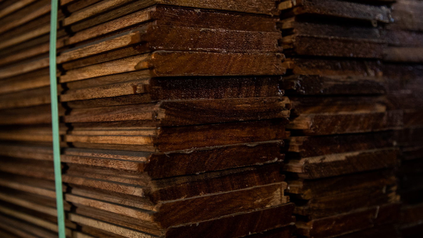 IPE HARDWOOD T&G V-JOINT 1x6